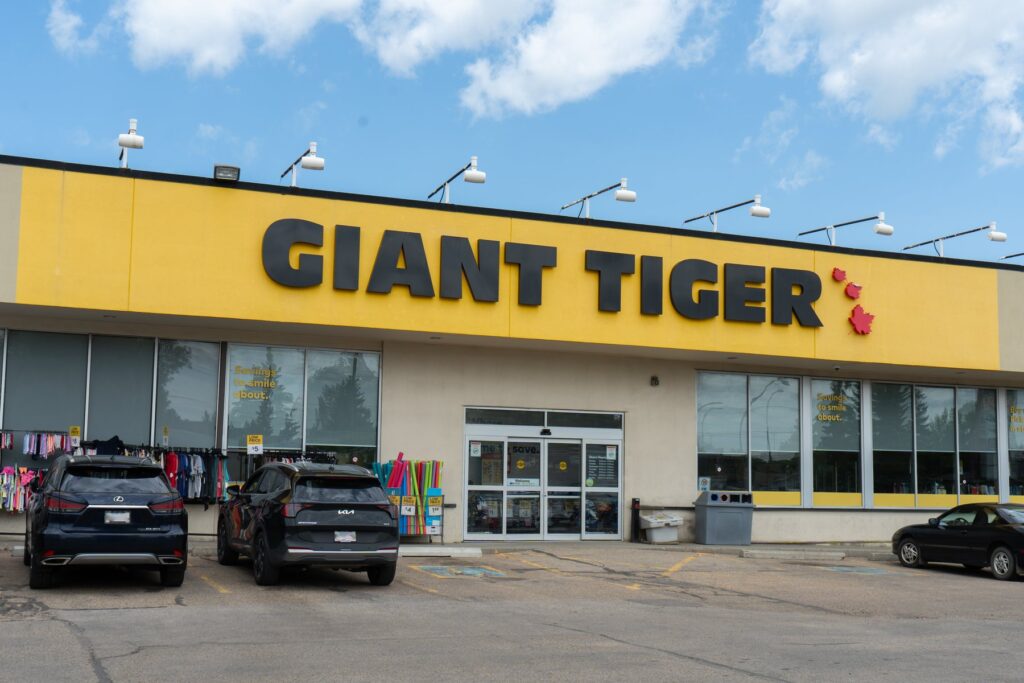 Giant Tiger storefront